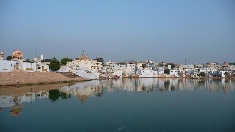 P1060589- Pushkar au petit matin.JPG - Pushkar au petit matin